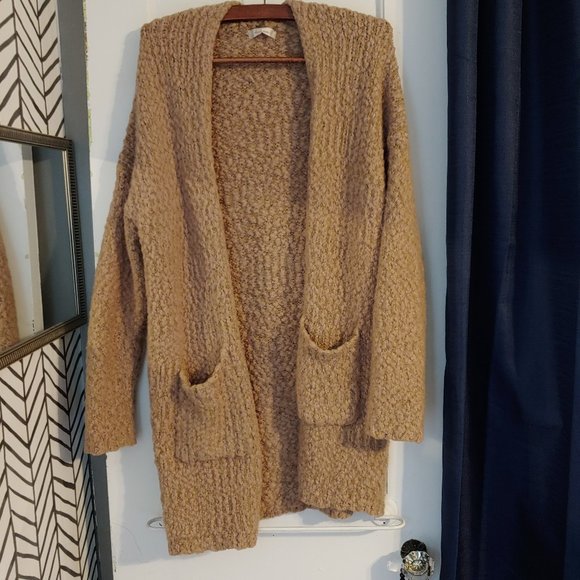 Altar'd State Sweaters - Altar'd State Large cream/taupe sweater